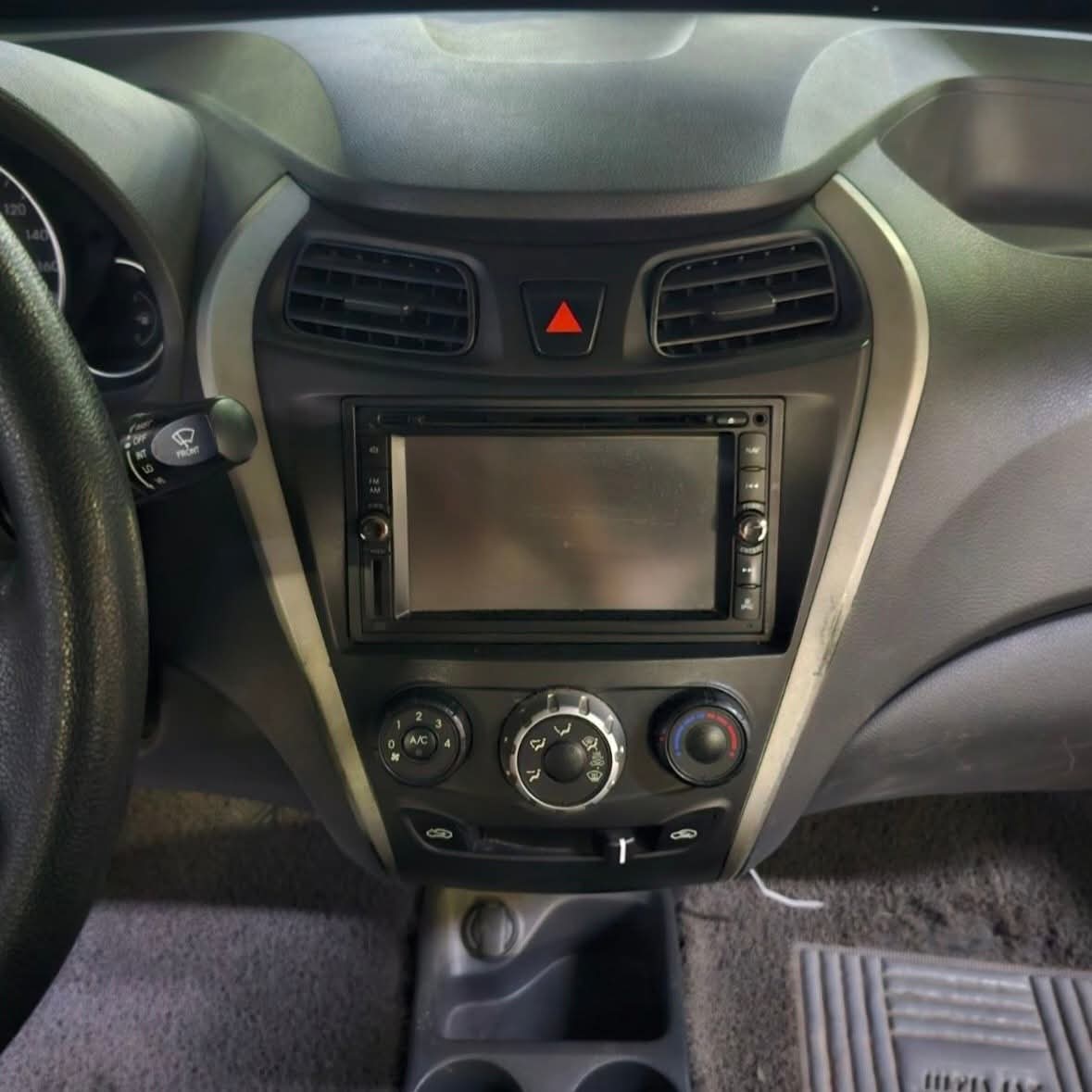 
								2014 Hyundai Eon 0.8L GLS MT full									