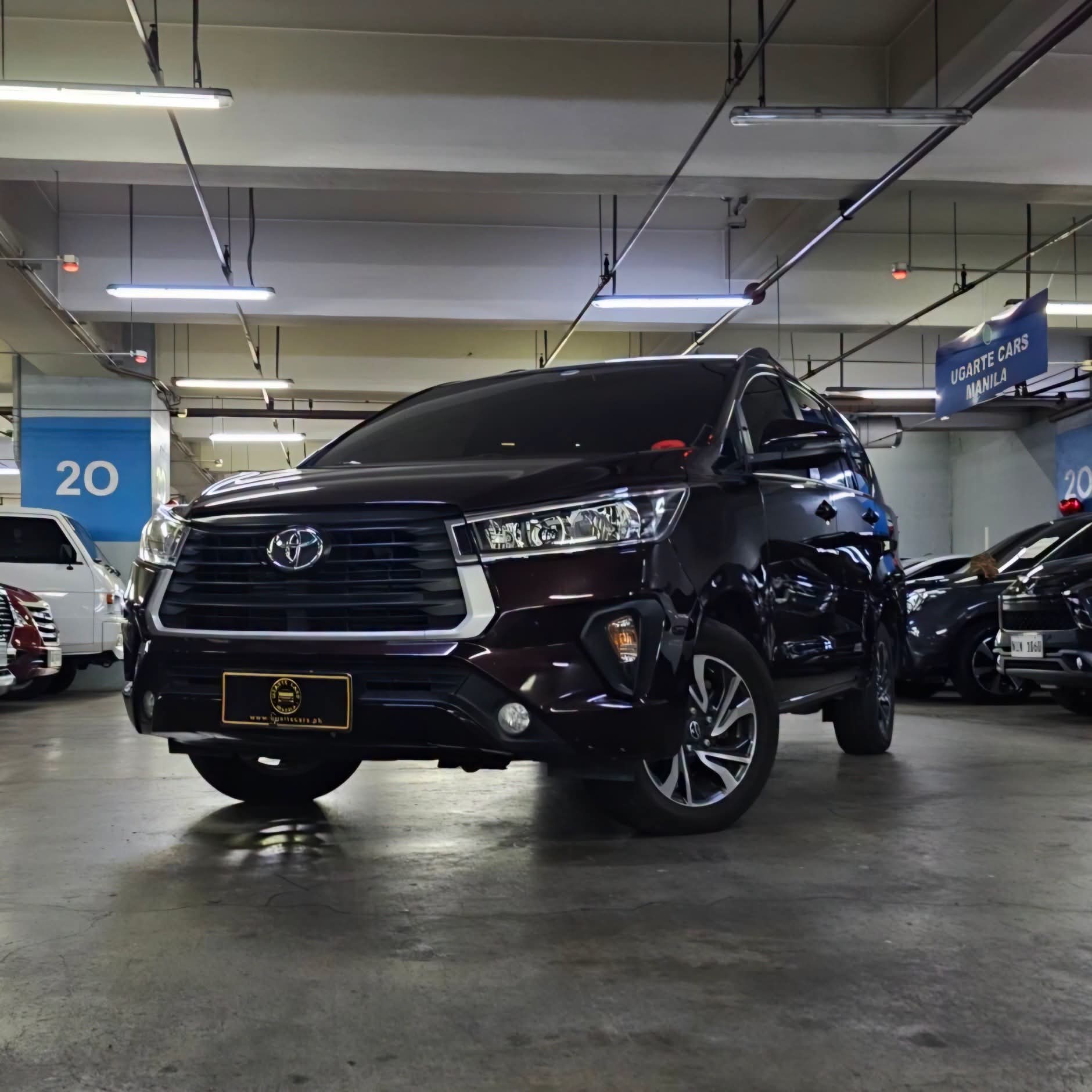 
								2022 Toyota Innova 2.8L E DSL AT full									