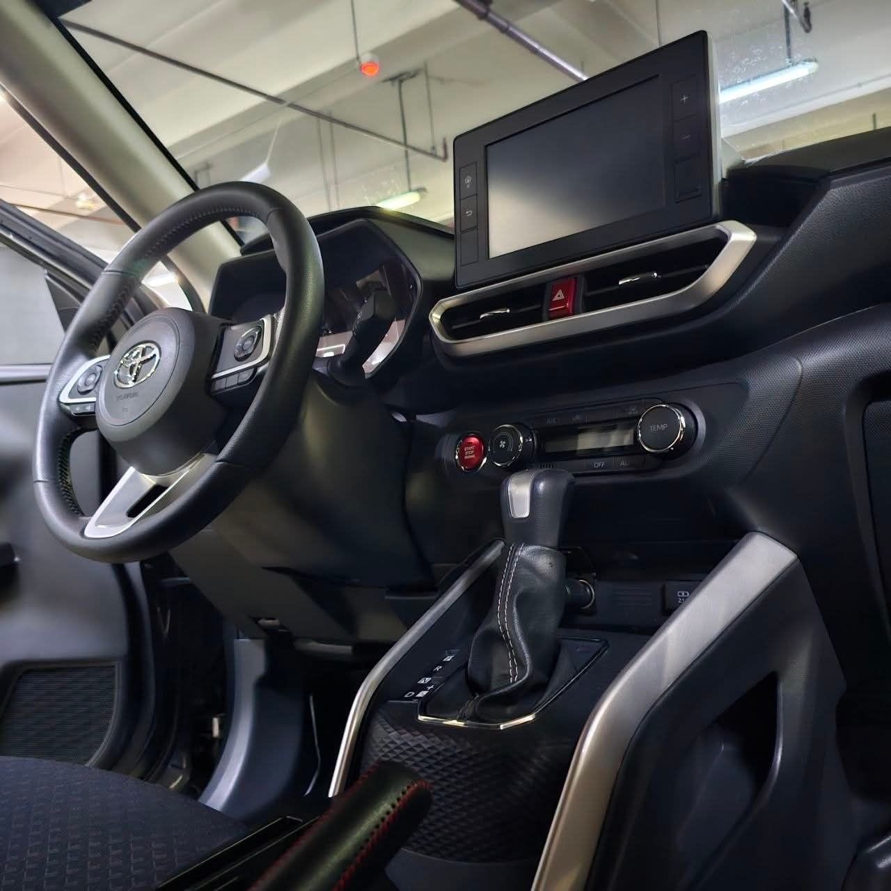 
								2023 Toyota Raize G 1.2L AT full									