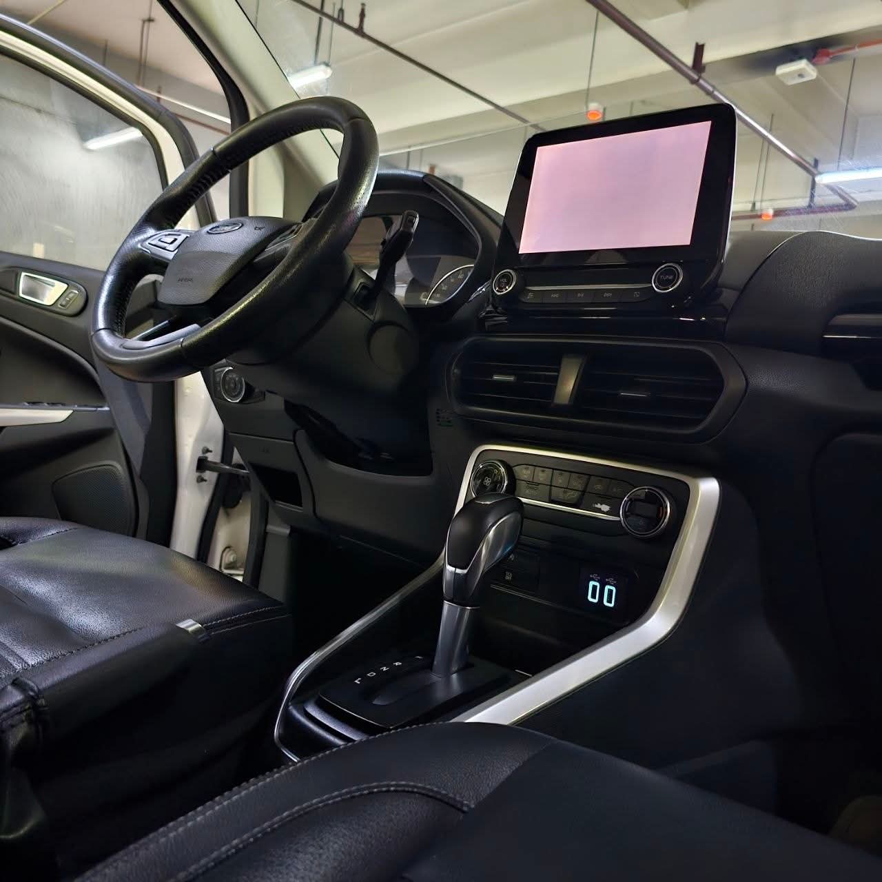 
								2020 Ford Ecosport Titanium 1.0L Gas AT full									