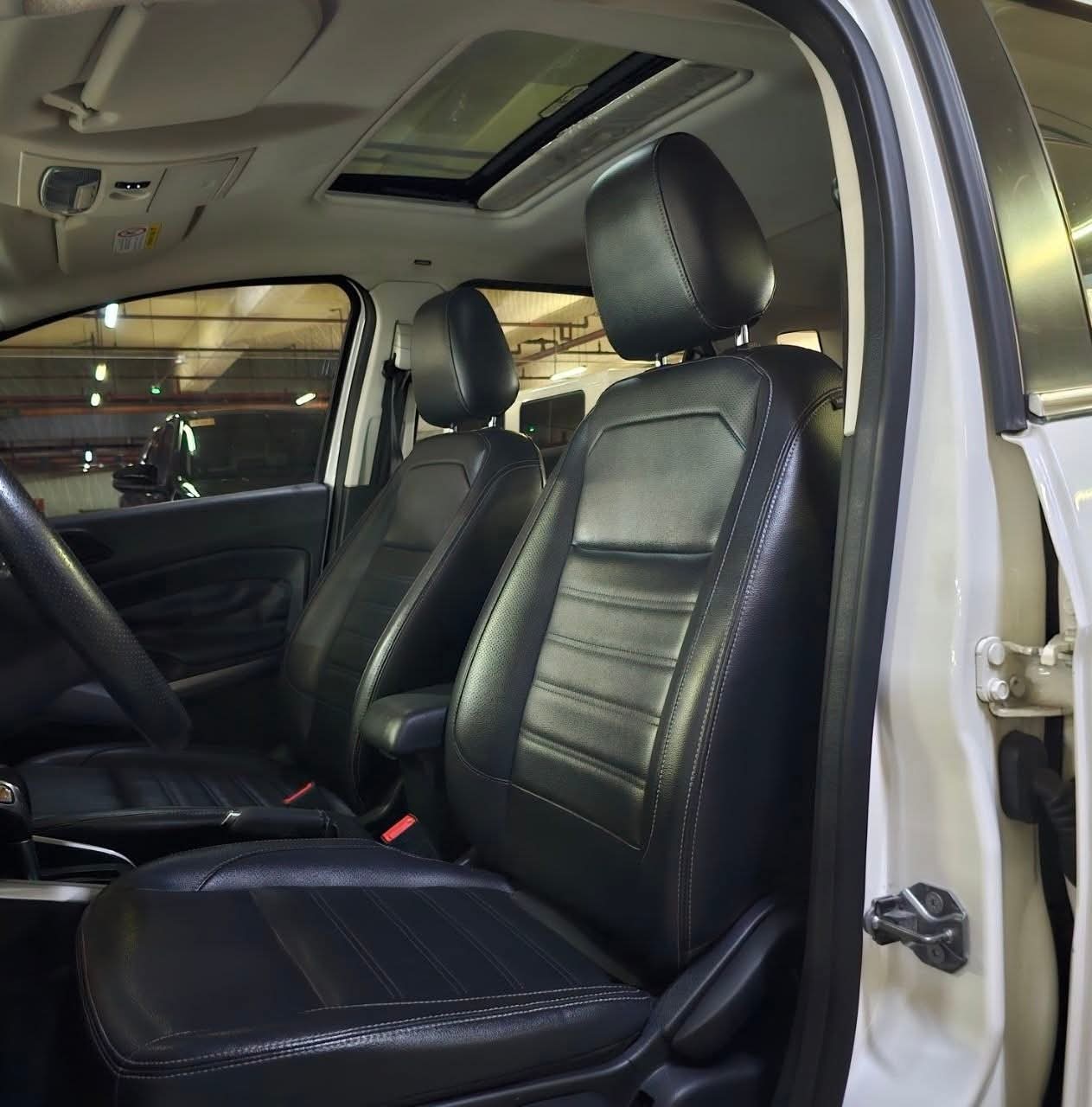 
								2020 Ford Ecosport Titanium 1.0L Gas AT full									