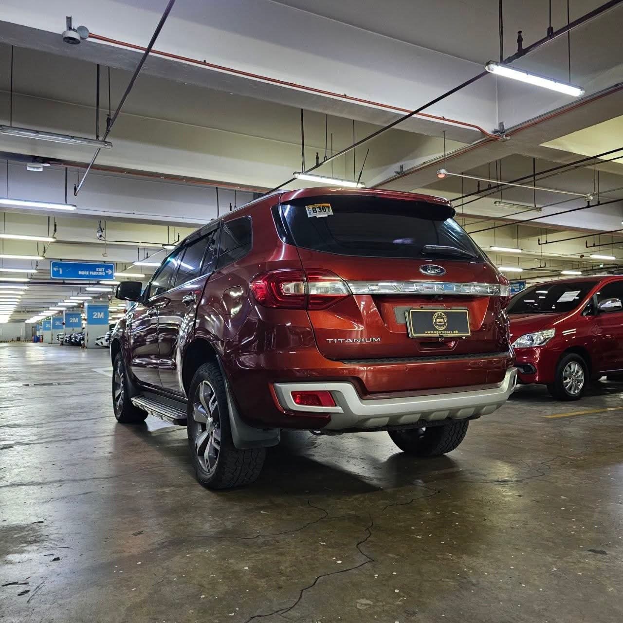 
								2017 Ford Everest Titanium 4X2 2.2L DSL AT full									