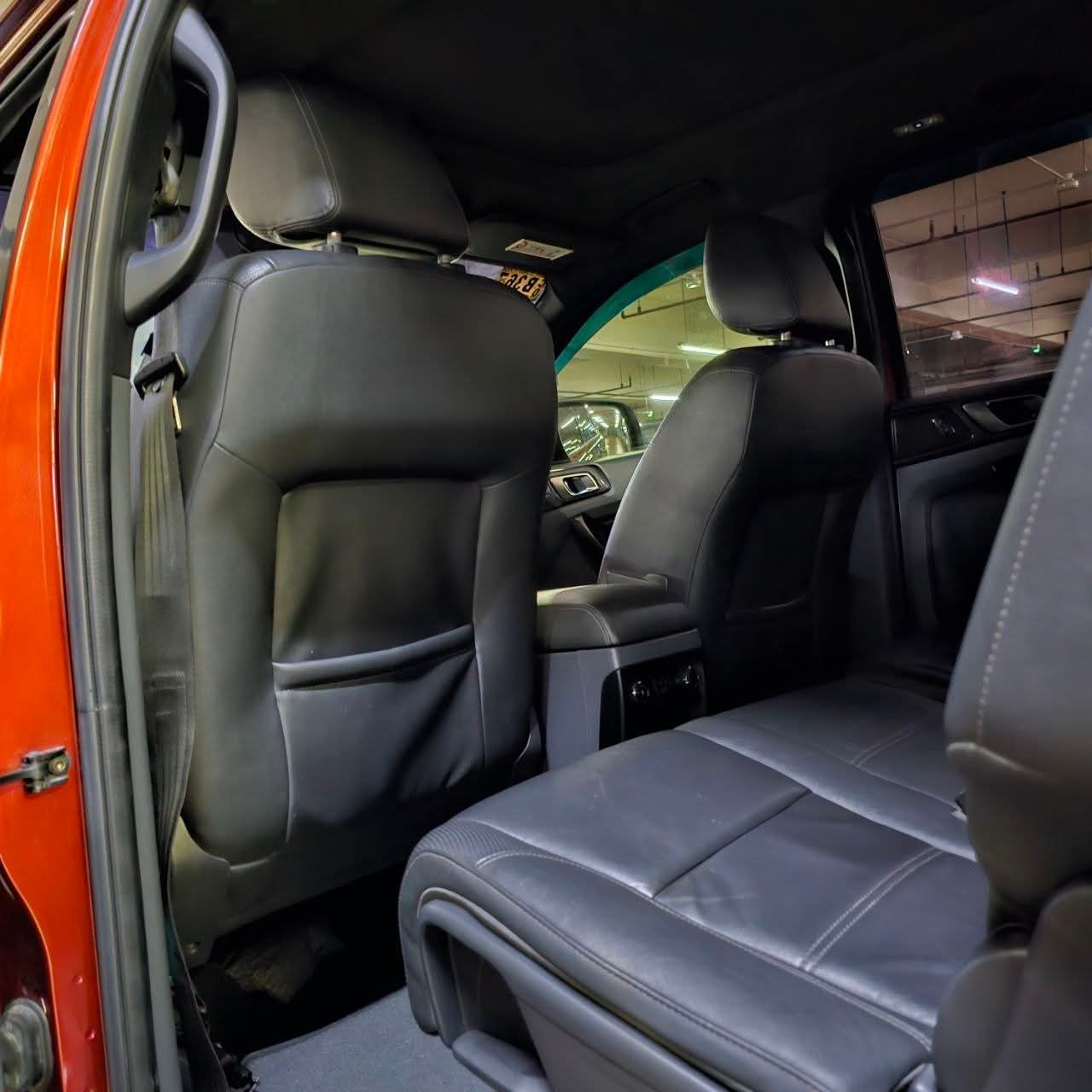 
								2017 Ford Everest Titanium 4X2 2.2L DSL AT full									