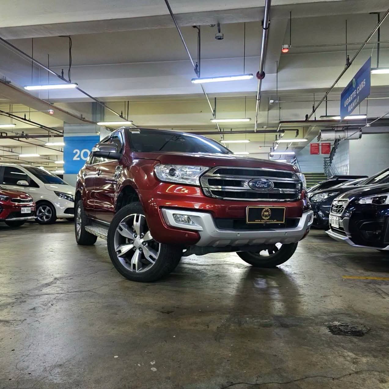 
								2017 Ford Everest Titanium 4X2 2.2L DSL AT full									
