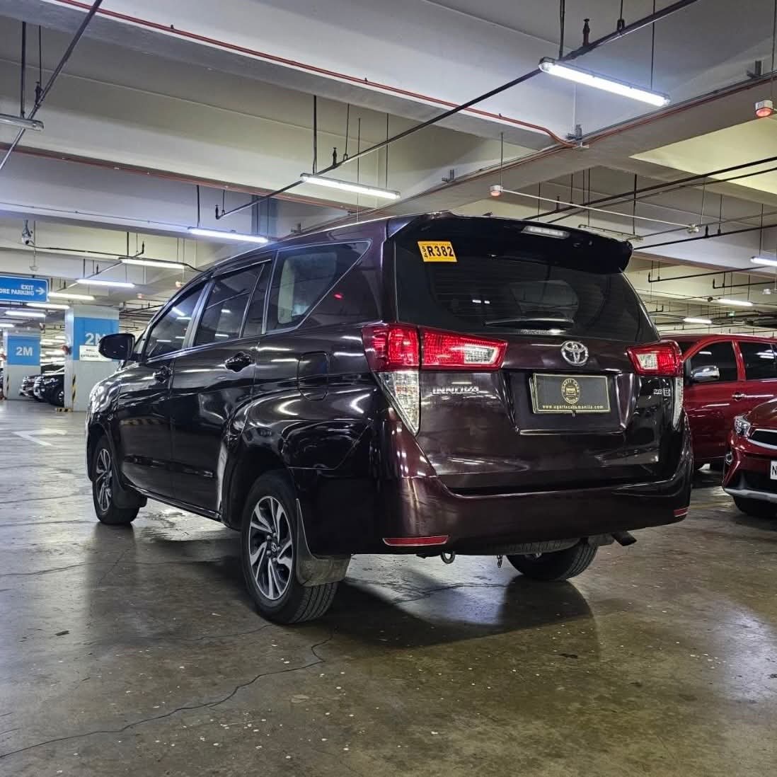
								2022 Toyota Innova E 2.8L DSL AT full									