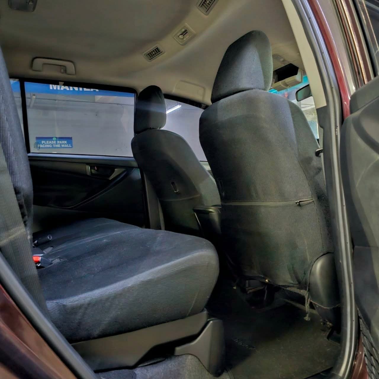 
								2022 Toyota Innova E 2.8L DSL AT full									