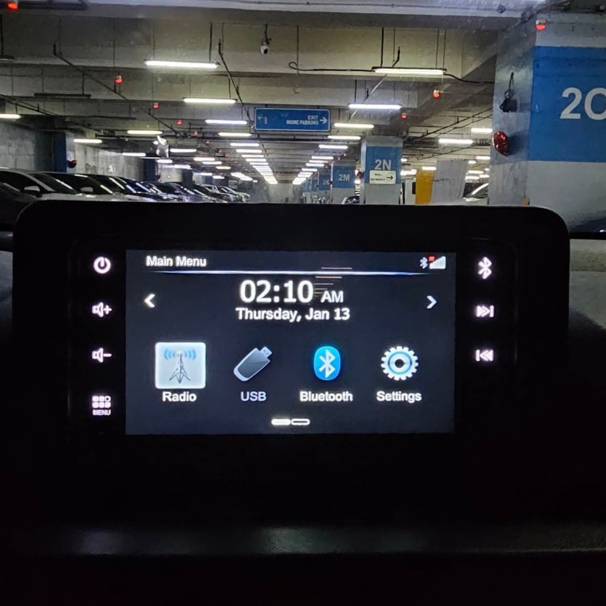 
								2024 Toyota Avanza 1.3L J MT full									