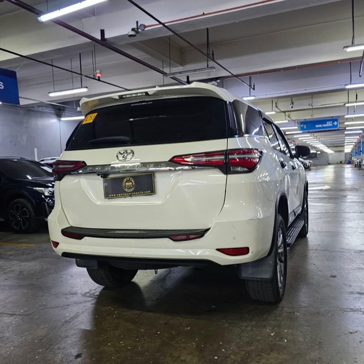 
								2022 Toyota Fortuner 2.4L V DSL AT full									