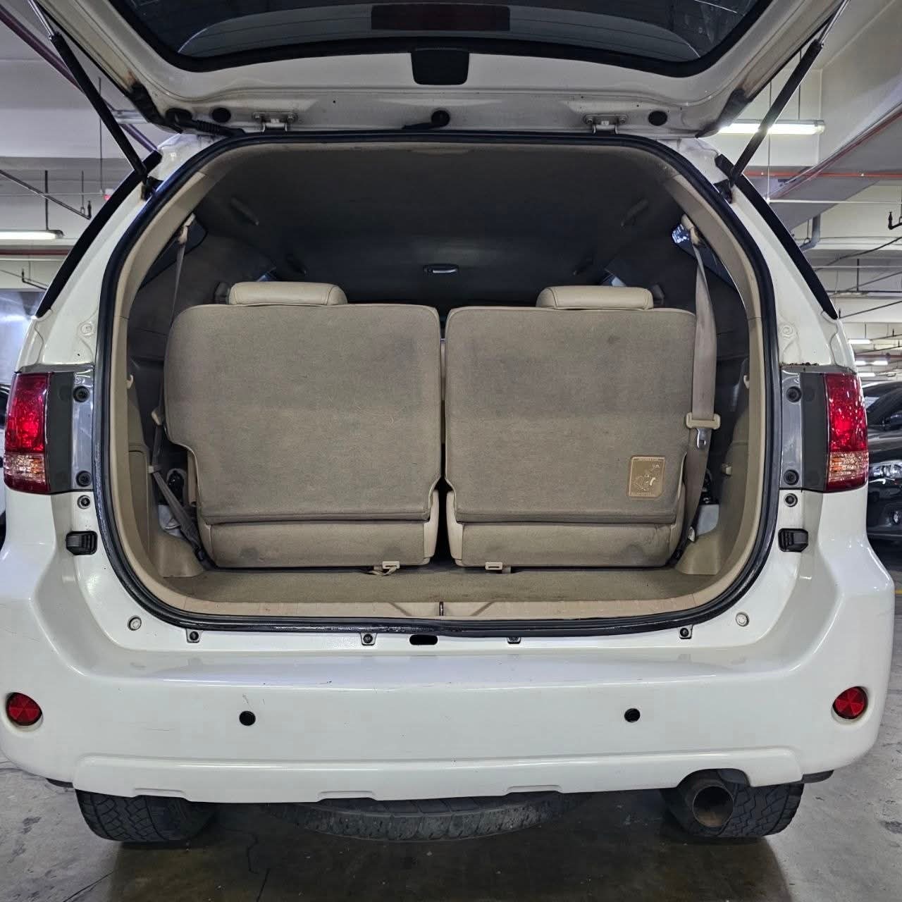 
								2007 Toyota Fortuner G 2.7L 4X2 Gas AT full									