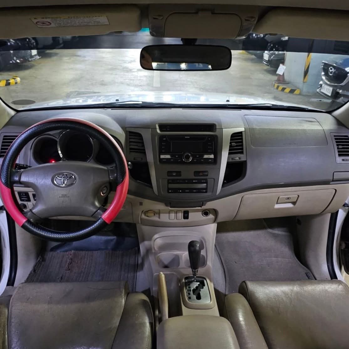 
								2007 Toyota Fortuner G 2.7L 4X2 Gas AT full									