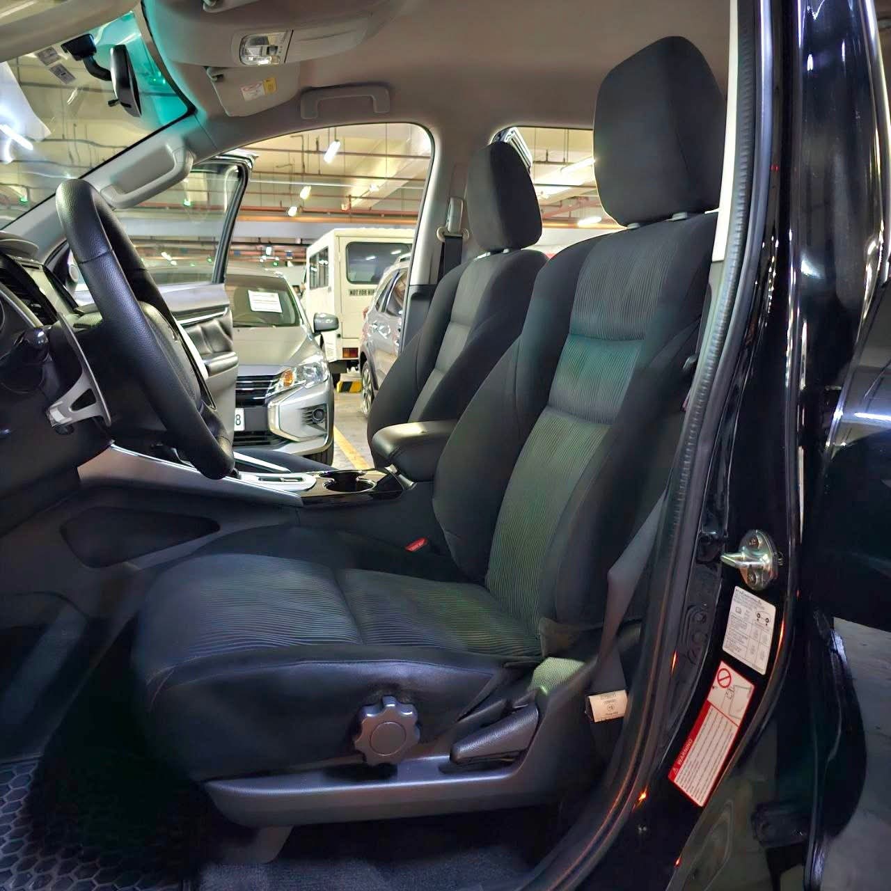 
								2017 Mitsubishi Montero Sports GLS 4X2 2.4L DSL AT full									