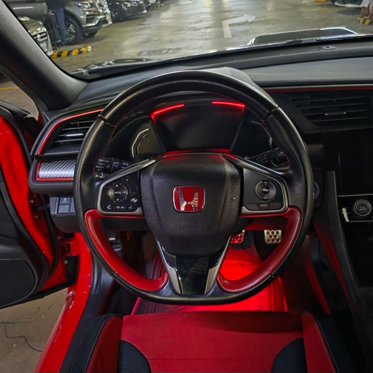 
								2018 Honda Civic 2.0L Type R Gas MT full									