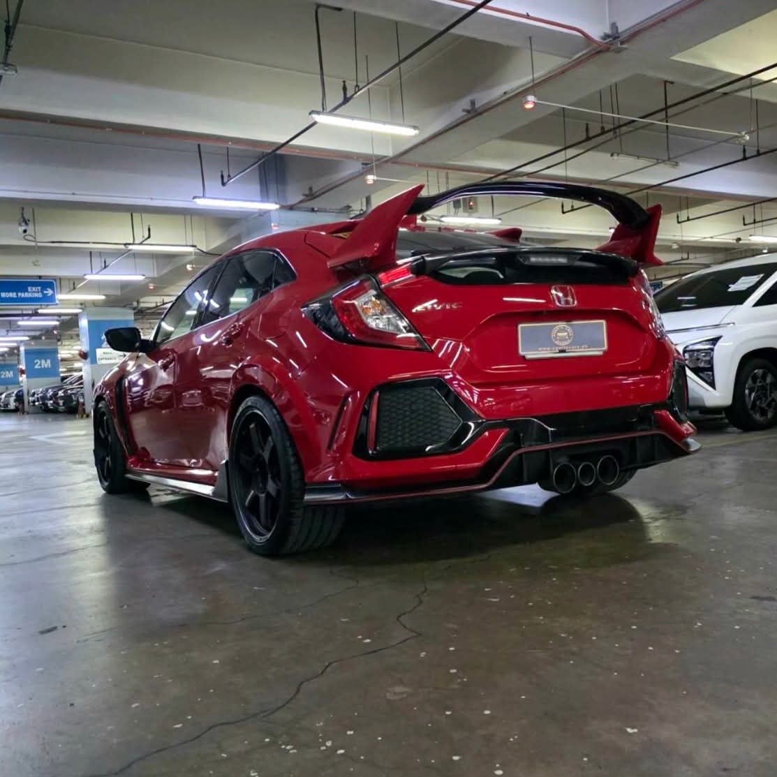 
								2018 Honda Civic 2.0L Type R Gas MT full									