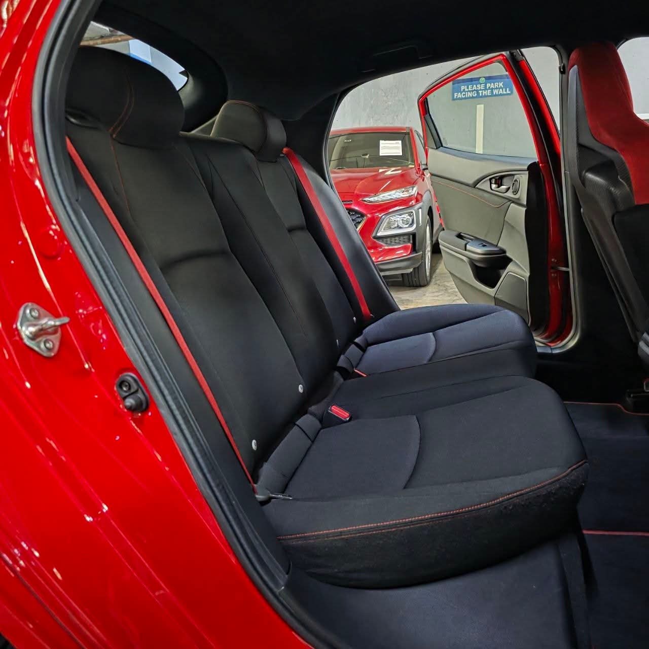 
								2018 Honda Civic 2.0L Type R Gas MT full									