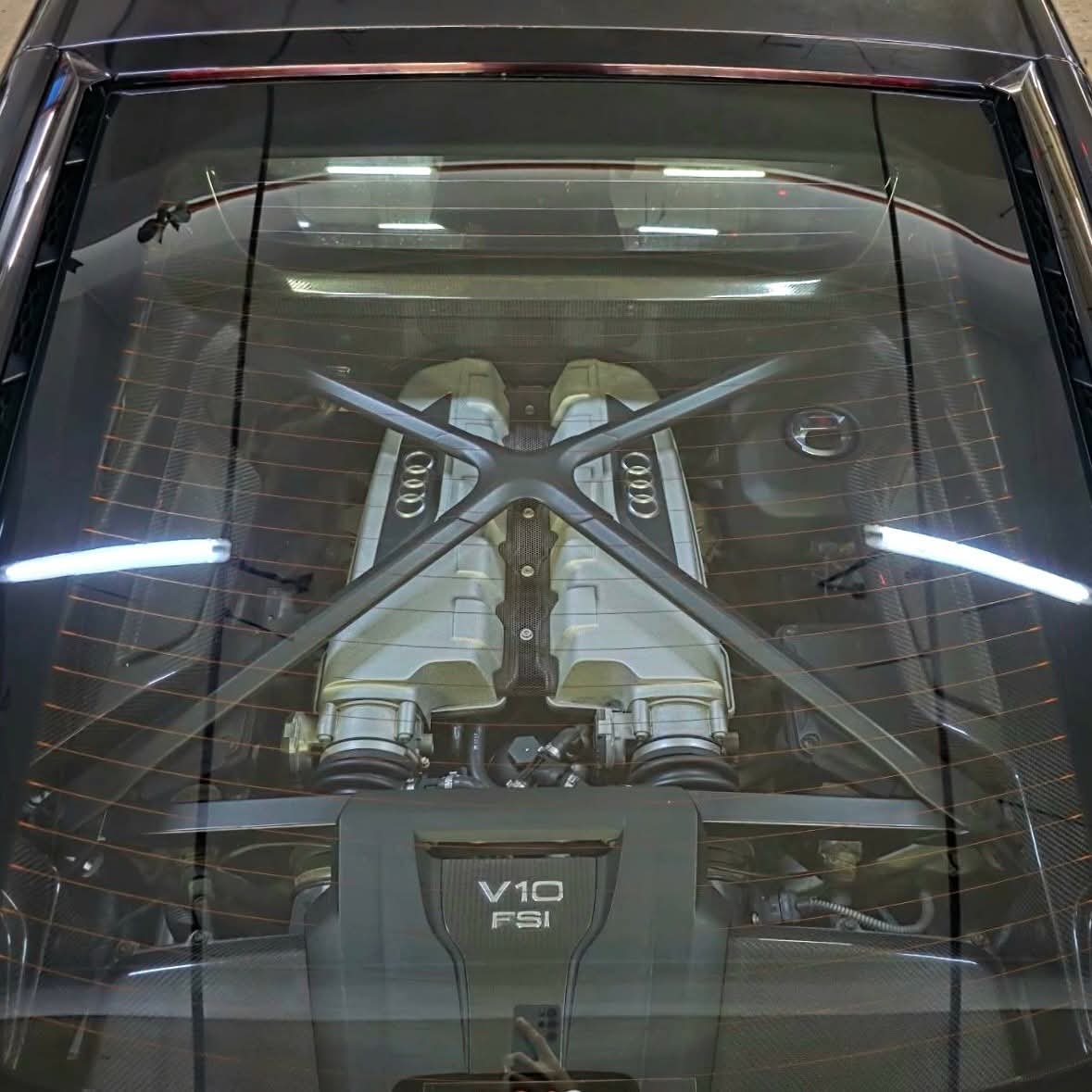 
								2018 Audi R8 5.2L V10 Plus AT full									