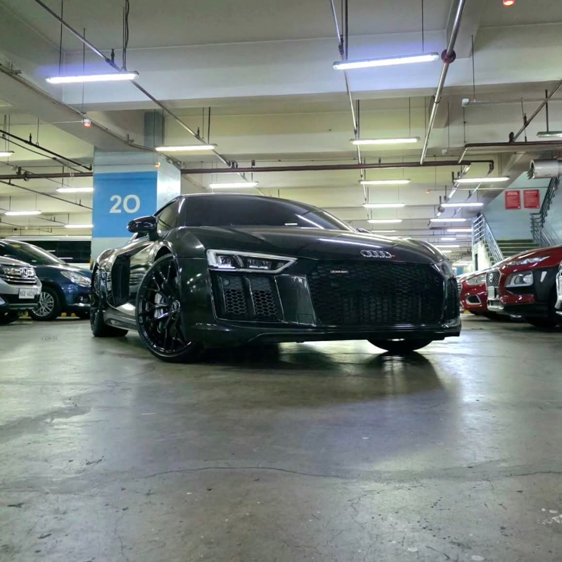 
								2018 Audi R8 5.2L V10 Plus AT full									