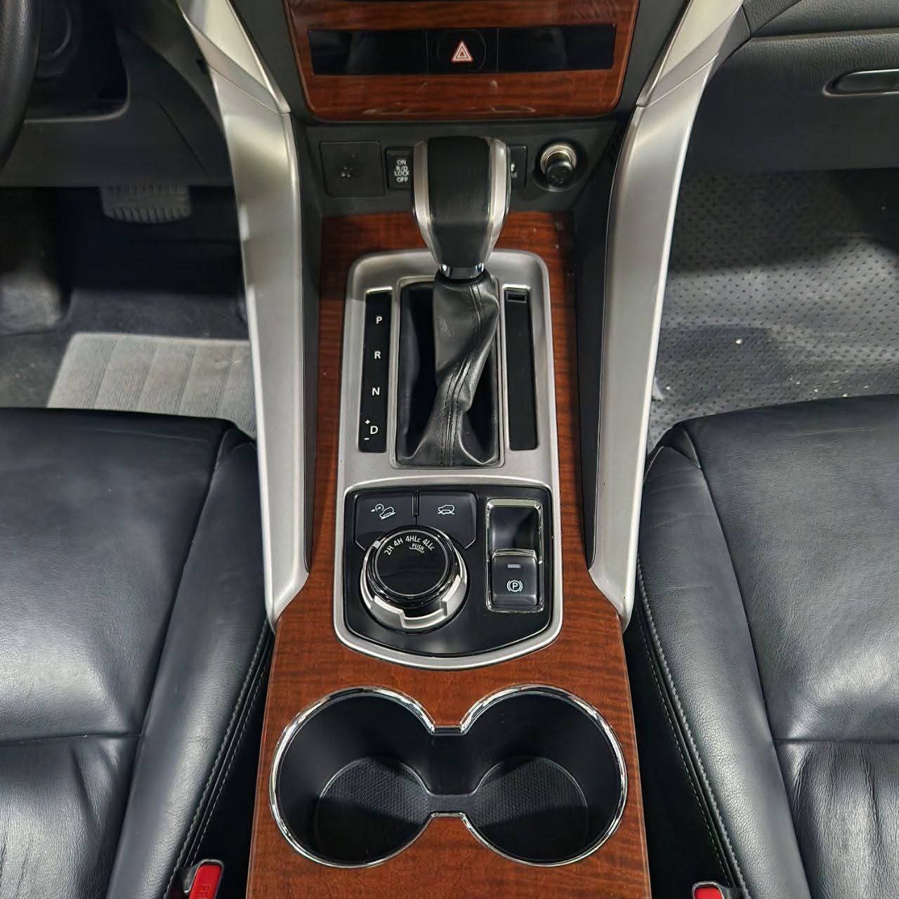 
								2016 Mitsubishi Montero Spts GT 2.4L 4X4 DSL AT full									