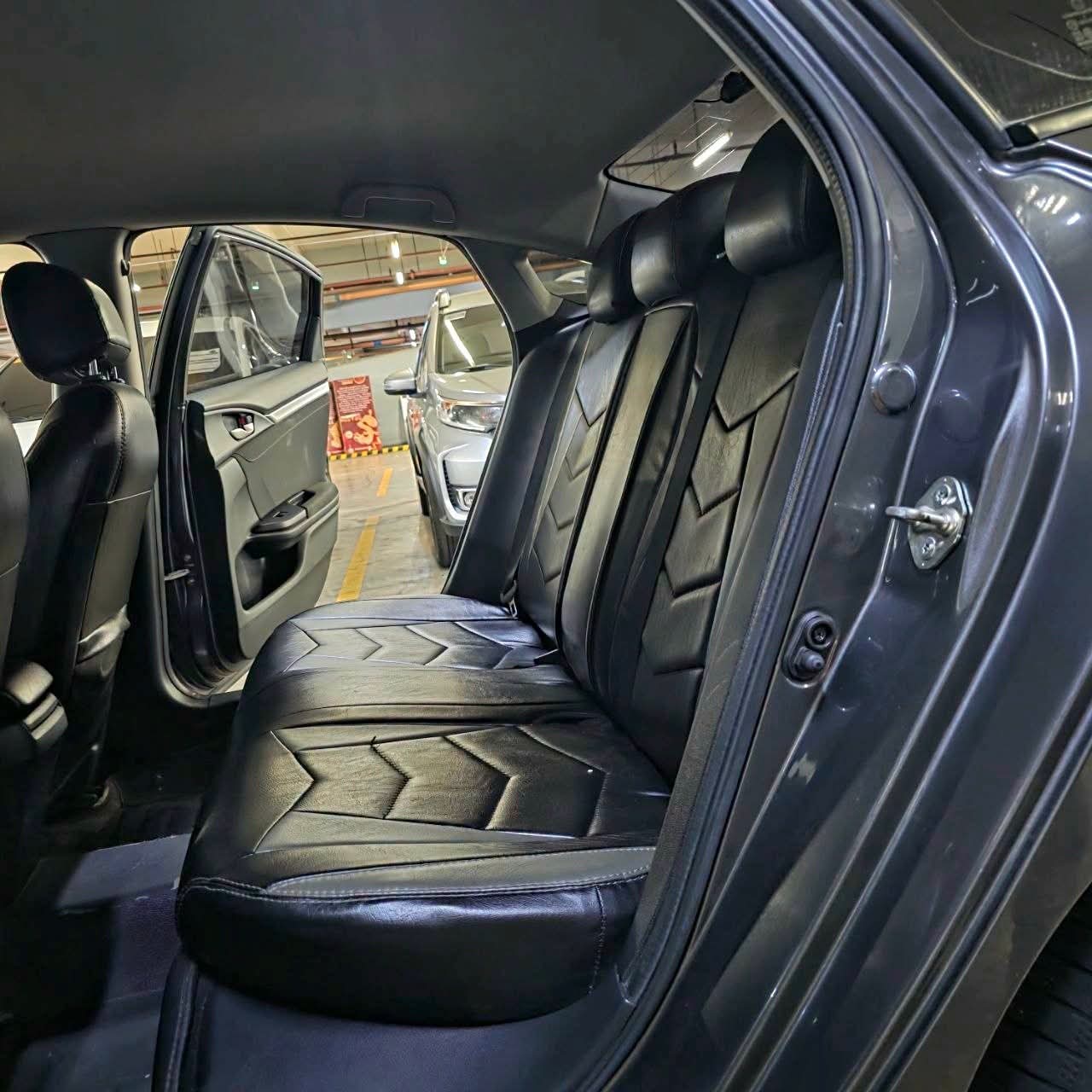 
								2020 Honda Civic 1.8L E i-VTEC AT full									