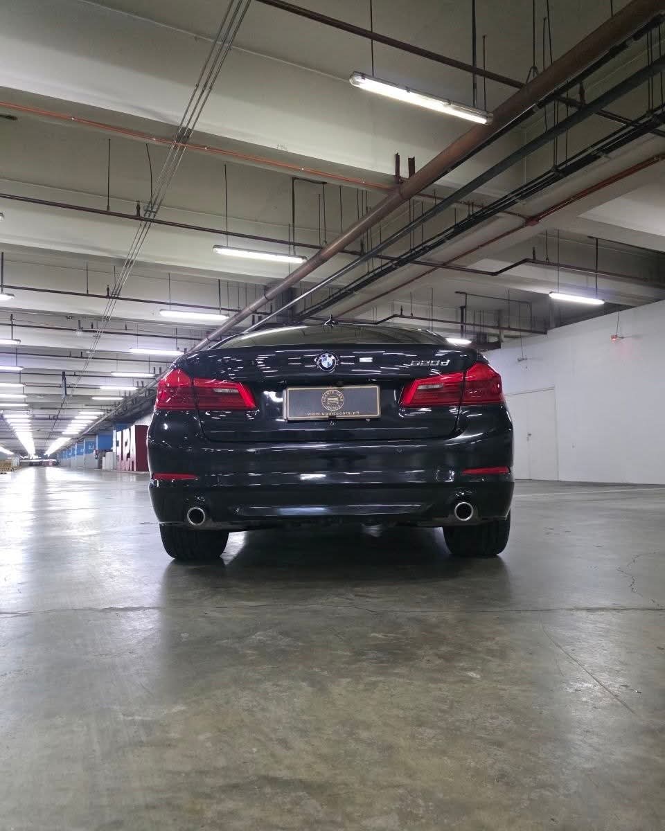 
								2018 BMW 520D 2.0L DSL AT full									