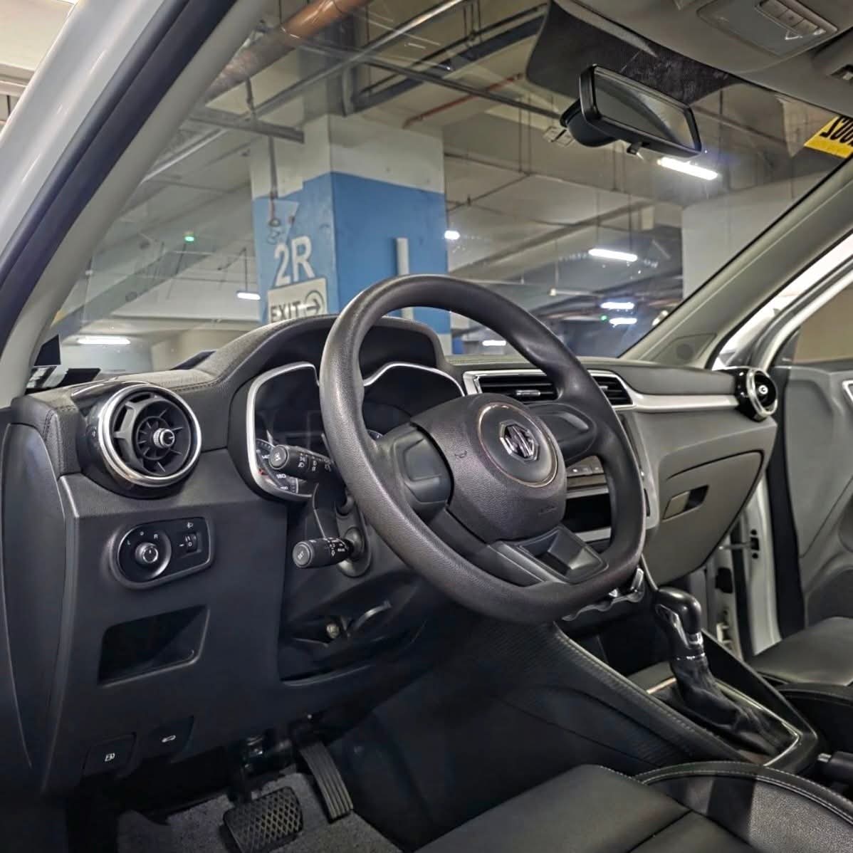 
								2019 MG ZS Style 1.5L AT full									