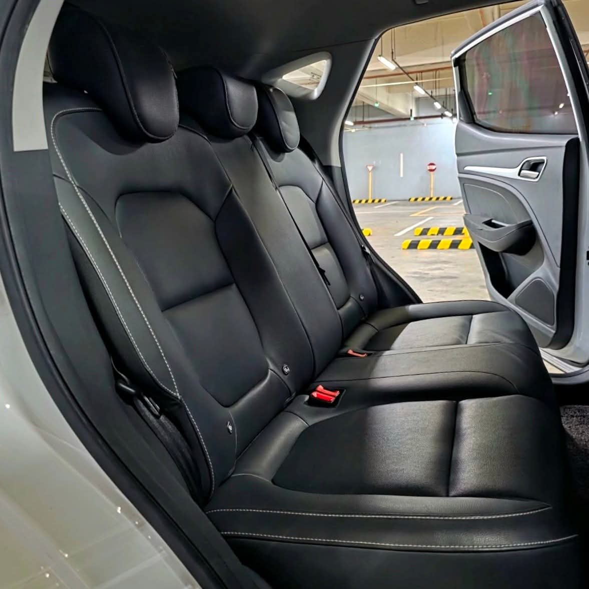 
								2019 MG ZS Style 1.5L AT full									