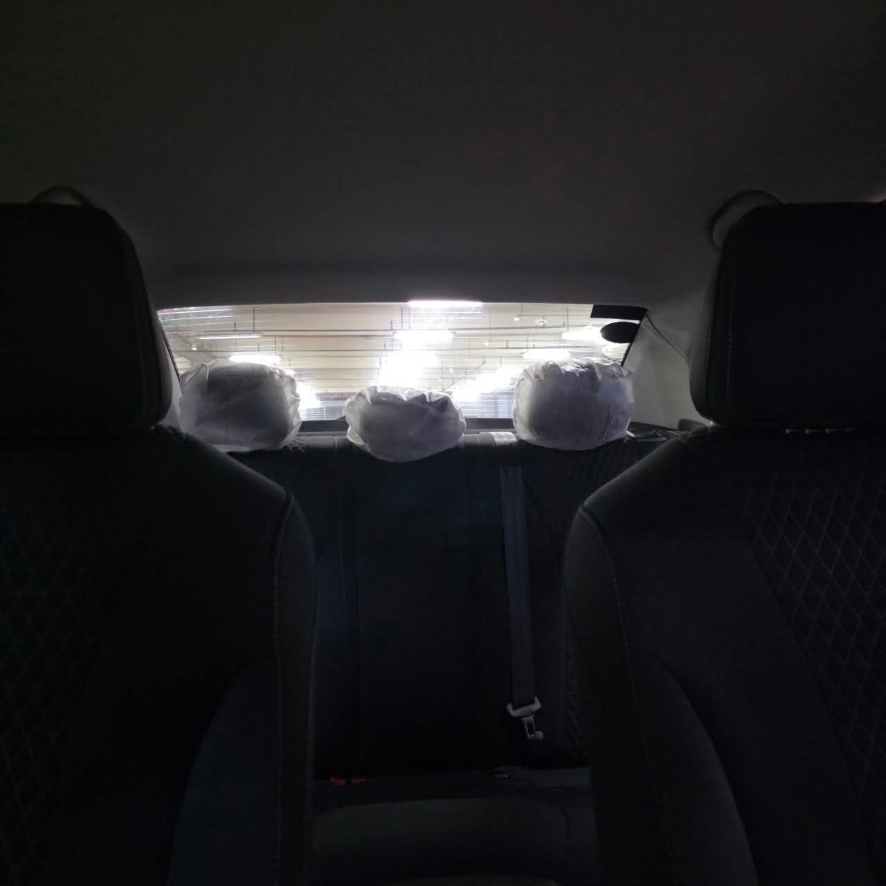 
								2023 MG 5 Core 1.5L AT full									