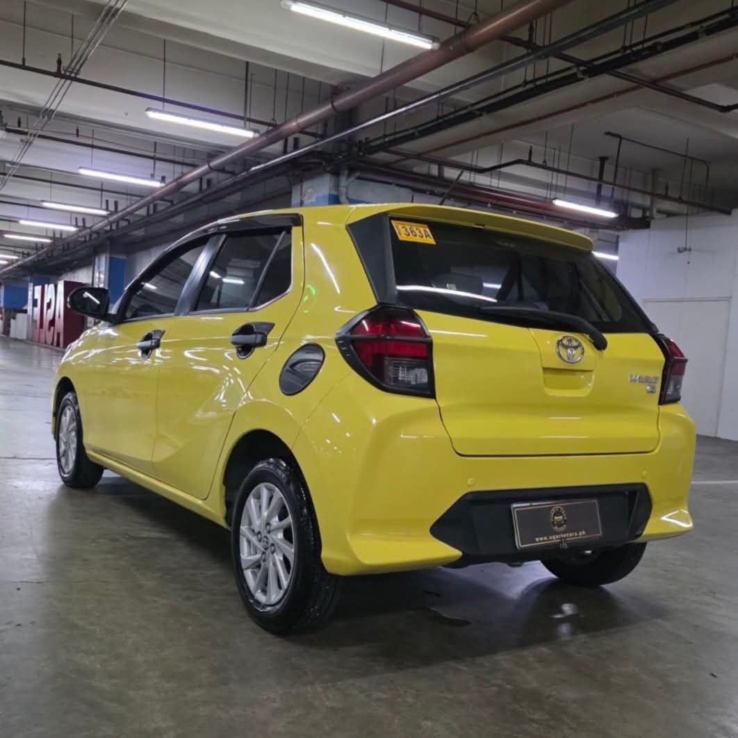 
								2024 Toyota Wigo G 1.0L AT full									