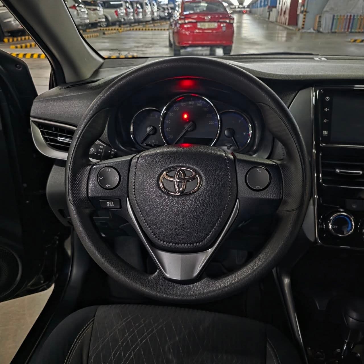
								2025 Toyota Vios 1.3L XLE CVT AT full									