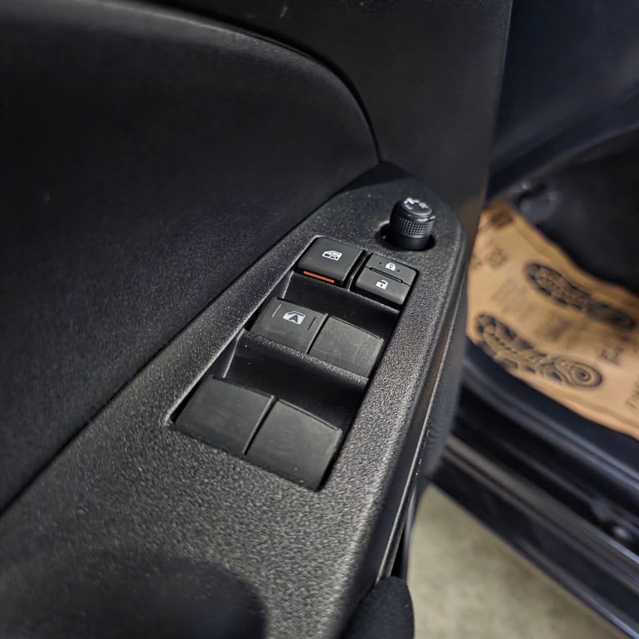 
								2025 Toyota Vios 1.3L XLE CVT AT full									