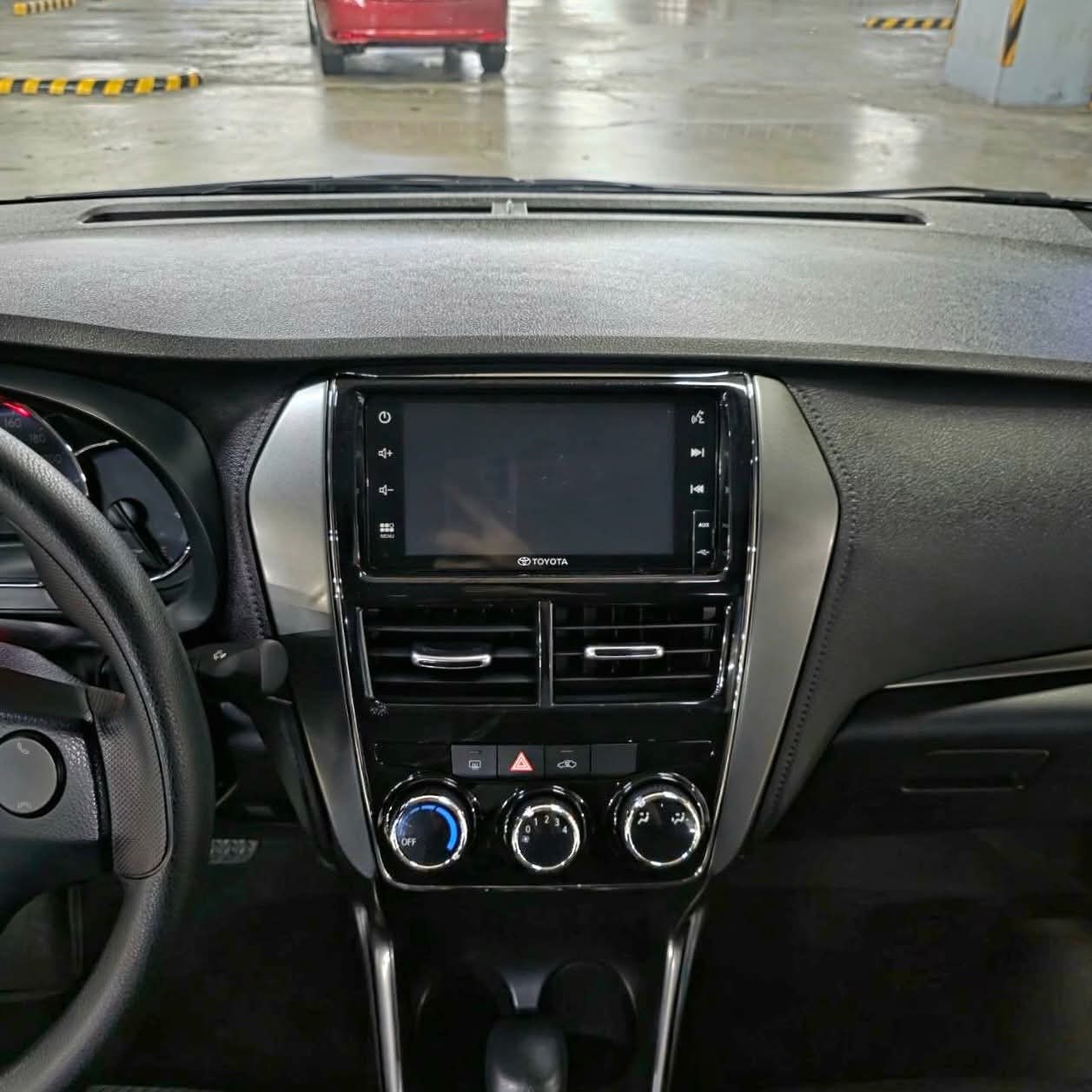 
								2025 Toyota Vios 1.3L XLE CVT AT full									