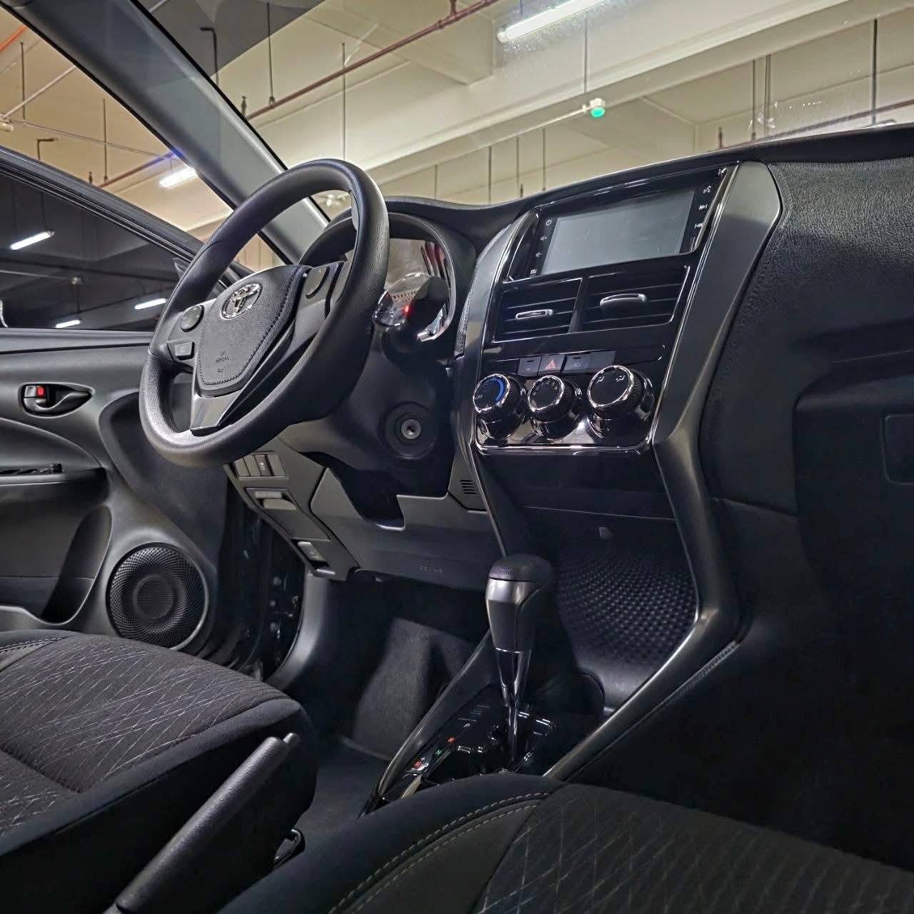 
								2025 Toyota Vios 1.3L XLE CVT AT full									