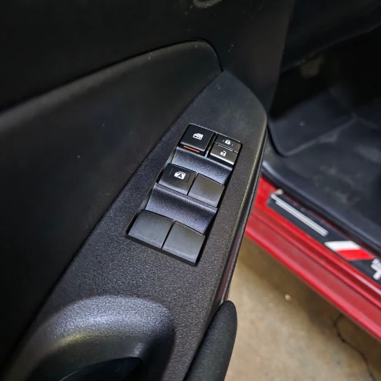 
								2021 Toyota Vios XLE 1.3L CVT AT full									