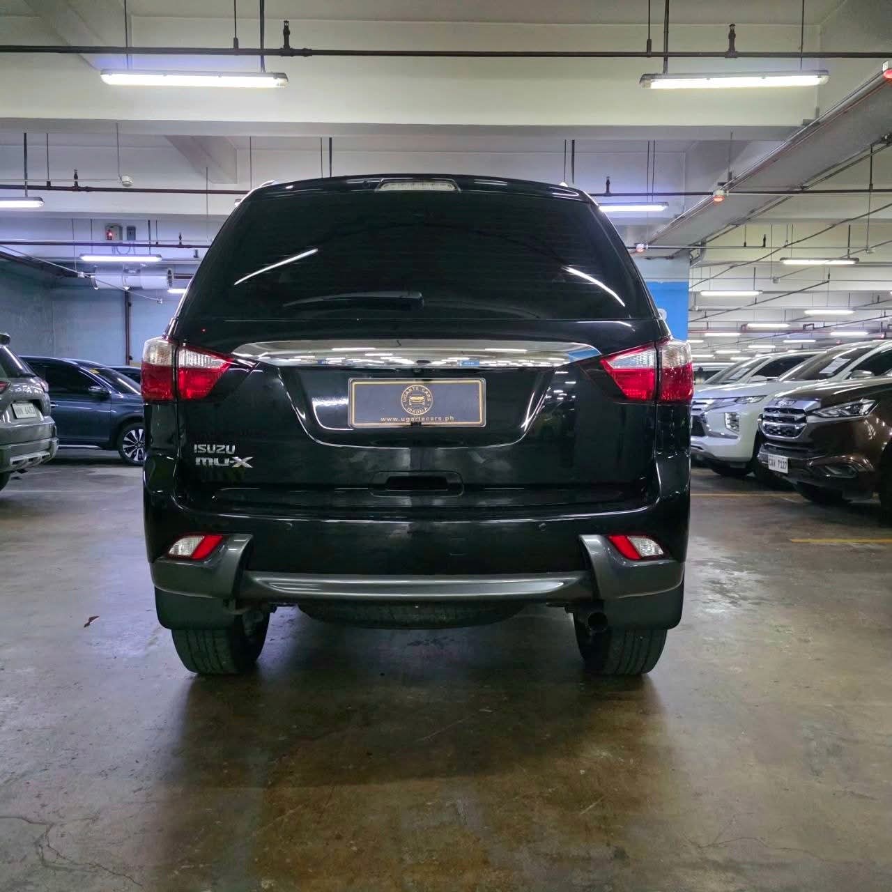 
								2016 Isuzu MUX 2.5L LS-A DSL AT full									
