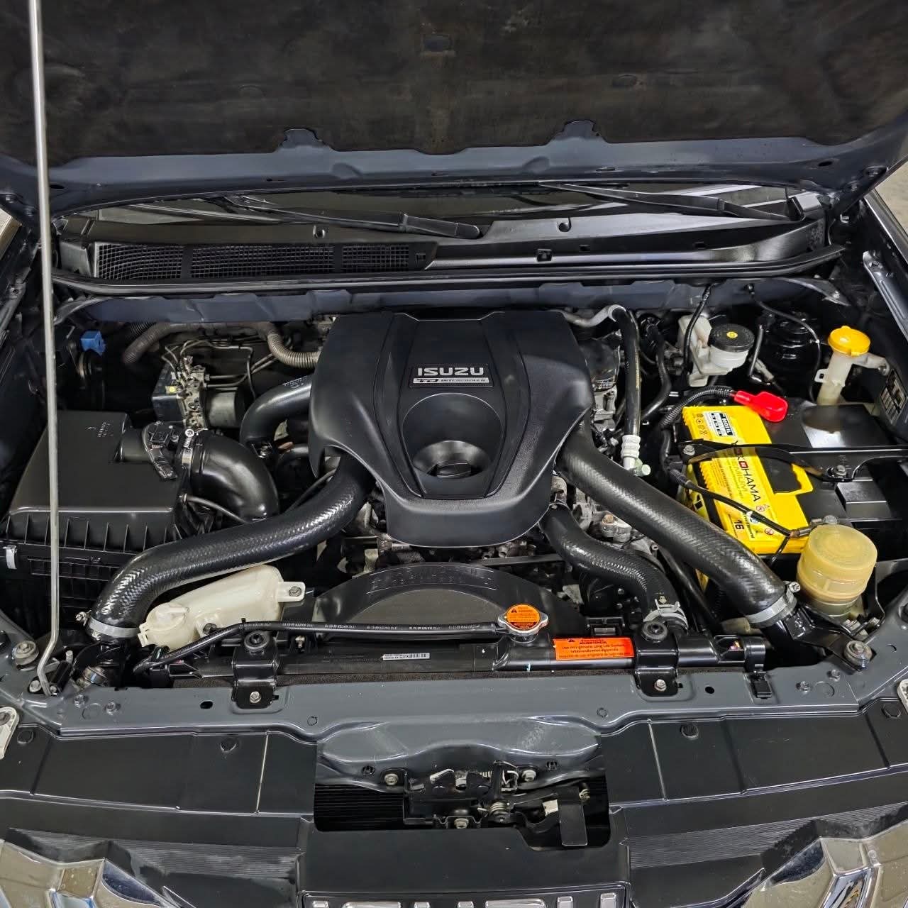 
								2016 Isuzu MUX 2.5L LS-A DSL AT full									