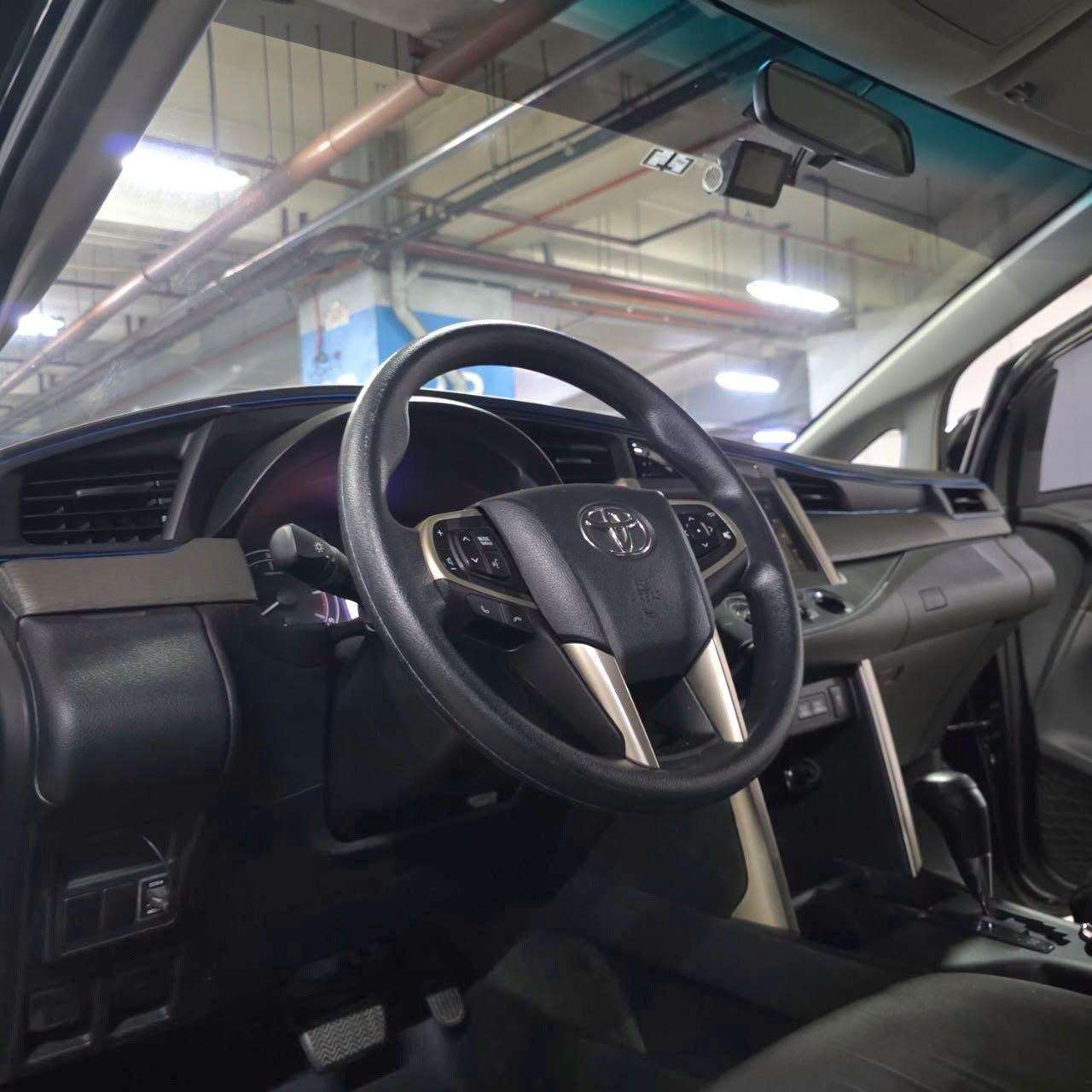 
								2022 Toyota Innova E 4×2 2.8L DSL AT full									