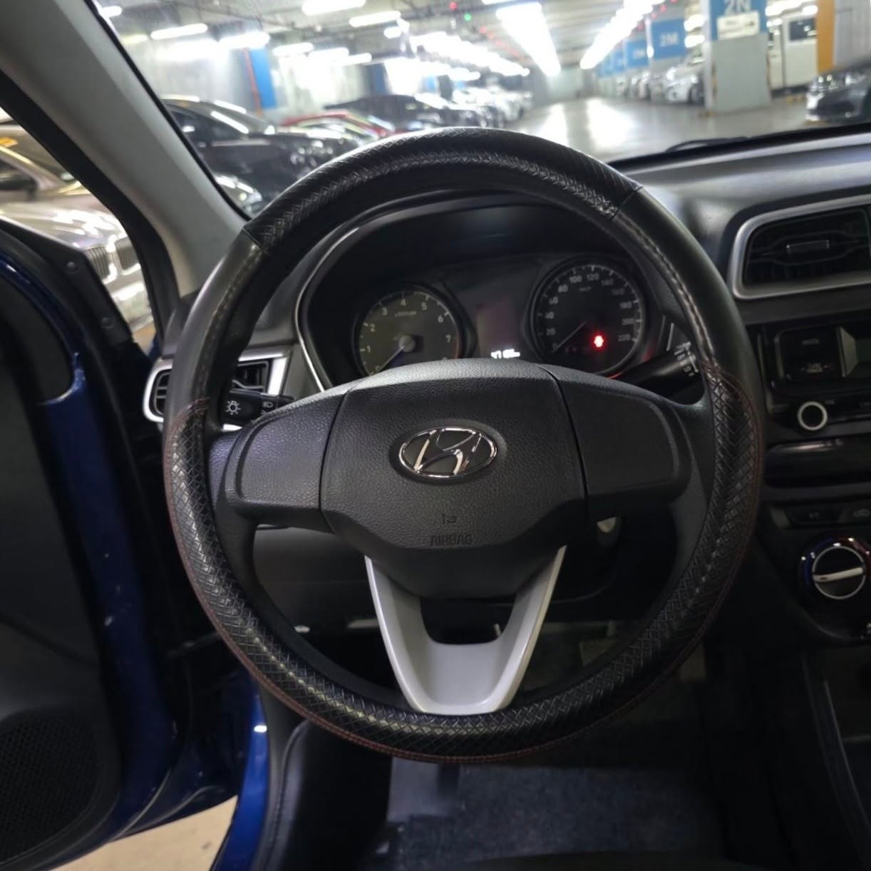 
								2019 Hyundai Reina 1.4L GL MT full									