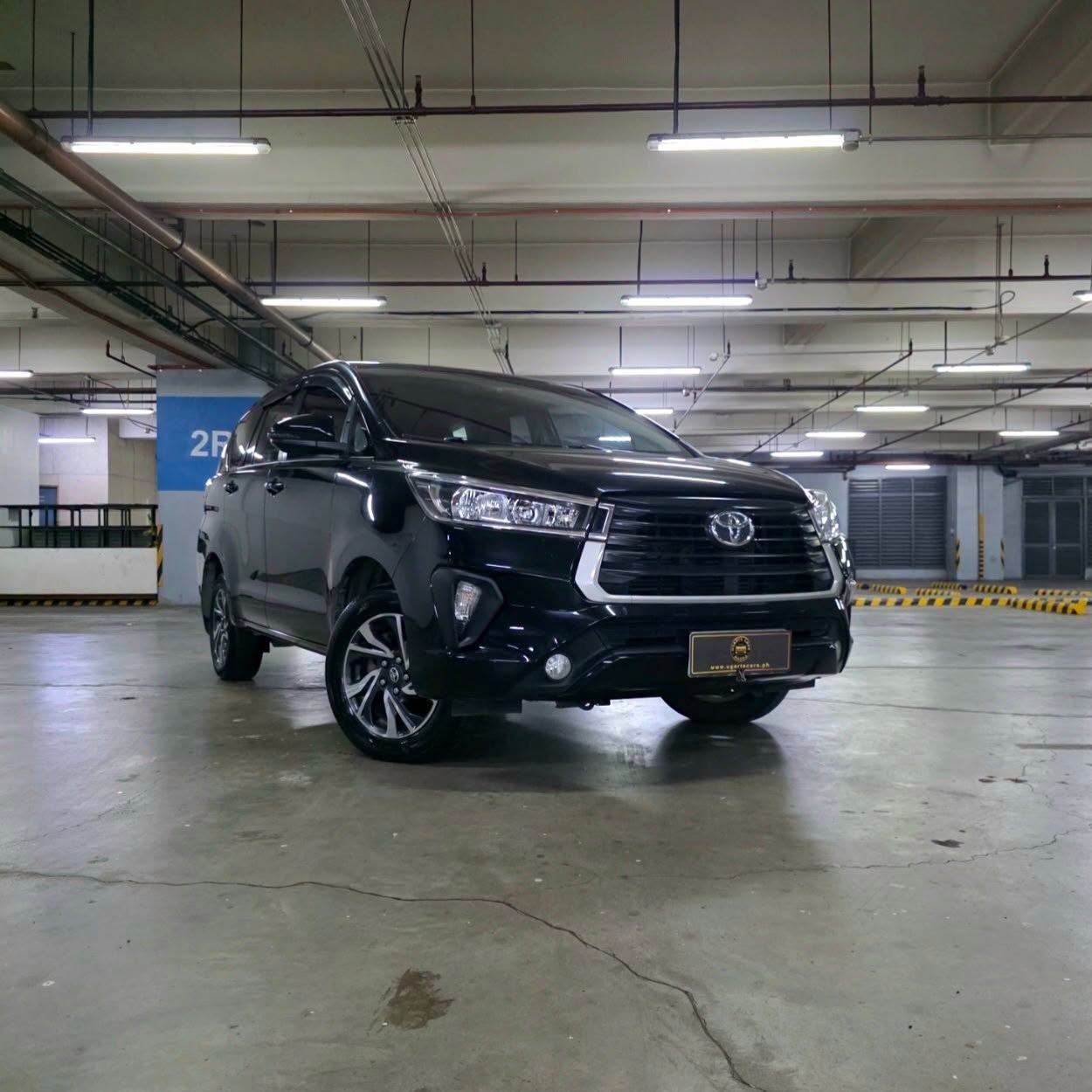 
								2022 Toyota Innova E 4×2 2.8L DSL AT full									