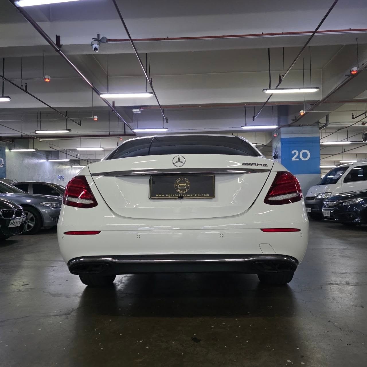 
								2016 Mercedes-Benz E200 Avantgarde 2.0 Gas AT full									