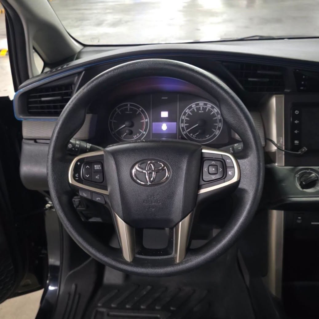 
								2022 Toyota Innova E 4×2 2.8L DSL AT full									