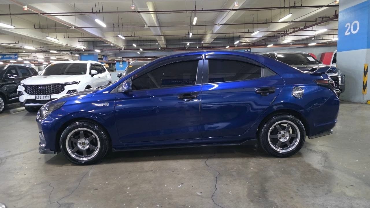 
								2019 Hyundai Reina 1.4L GL MT full									