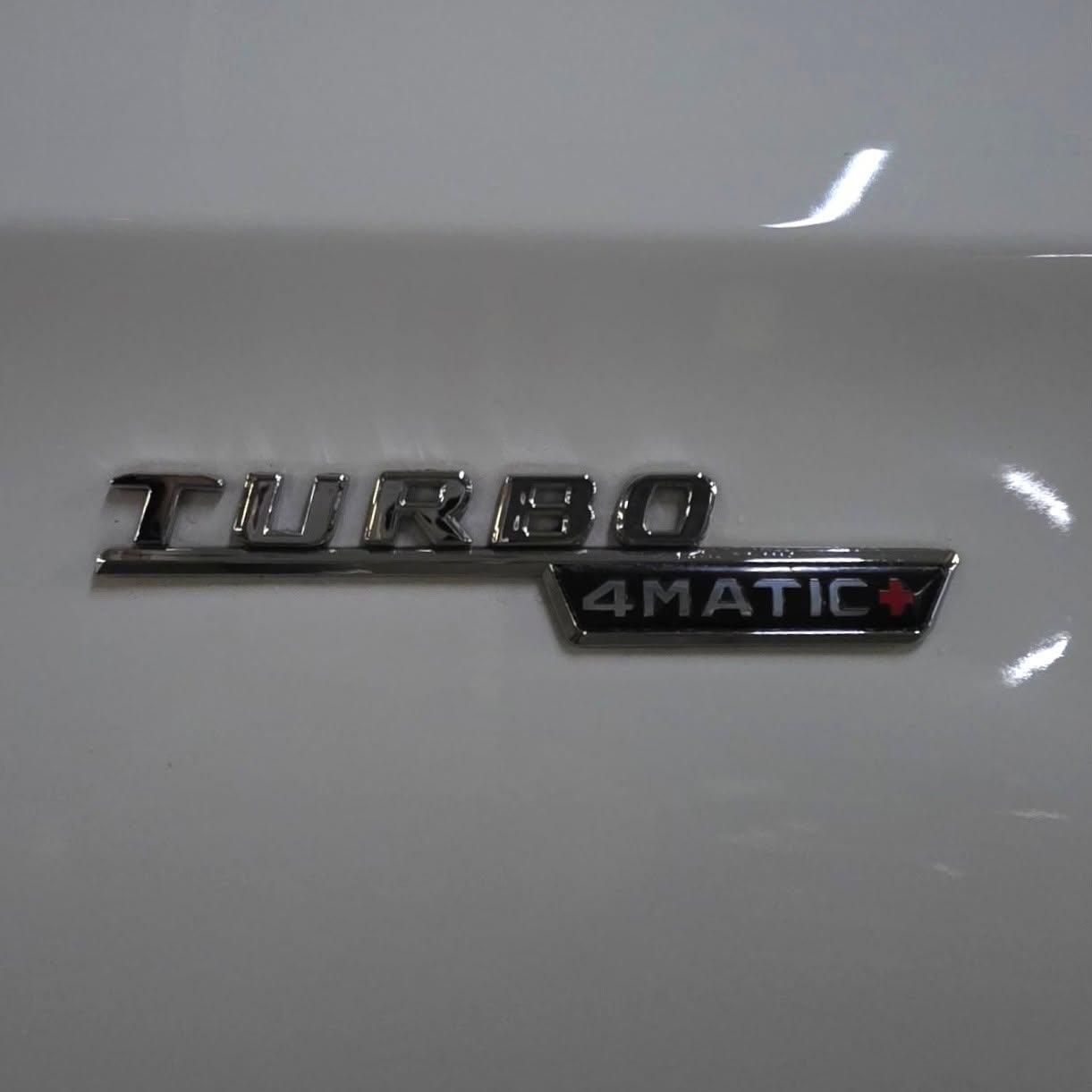 
								2016 Mercedes-Benz E200 Avantgarde 2.0 Gas AT full									