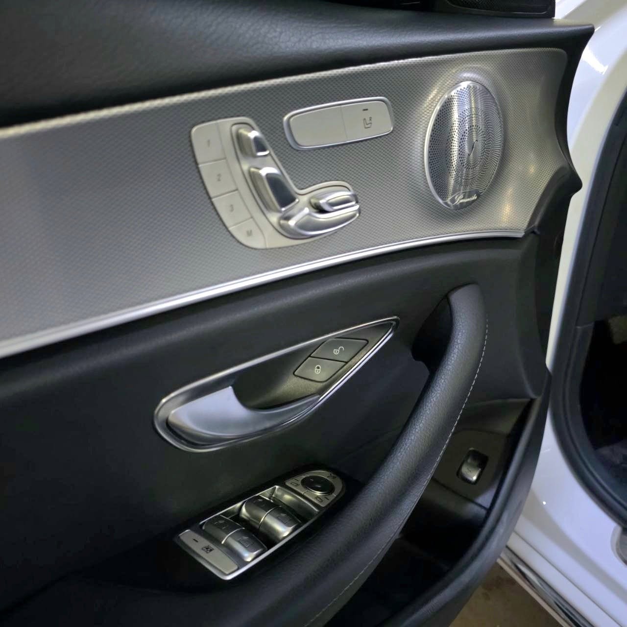 
								2016 Mercedes-Benz E200 Avantgarde 2.0 Gas AT full									