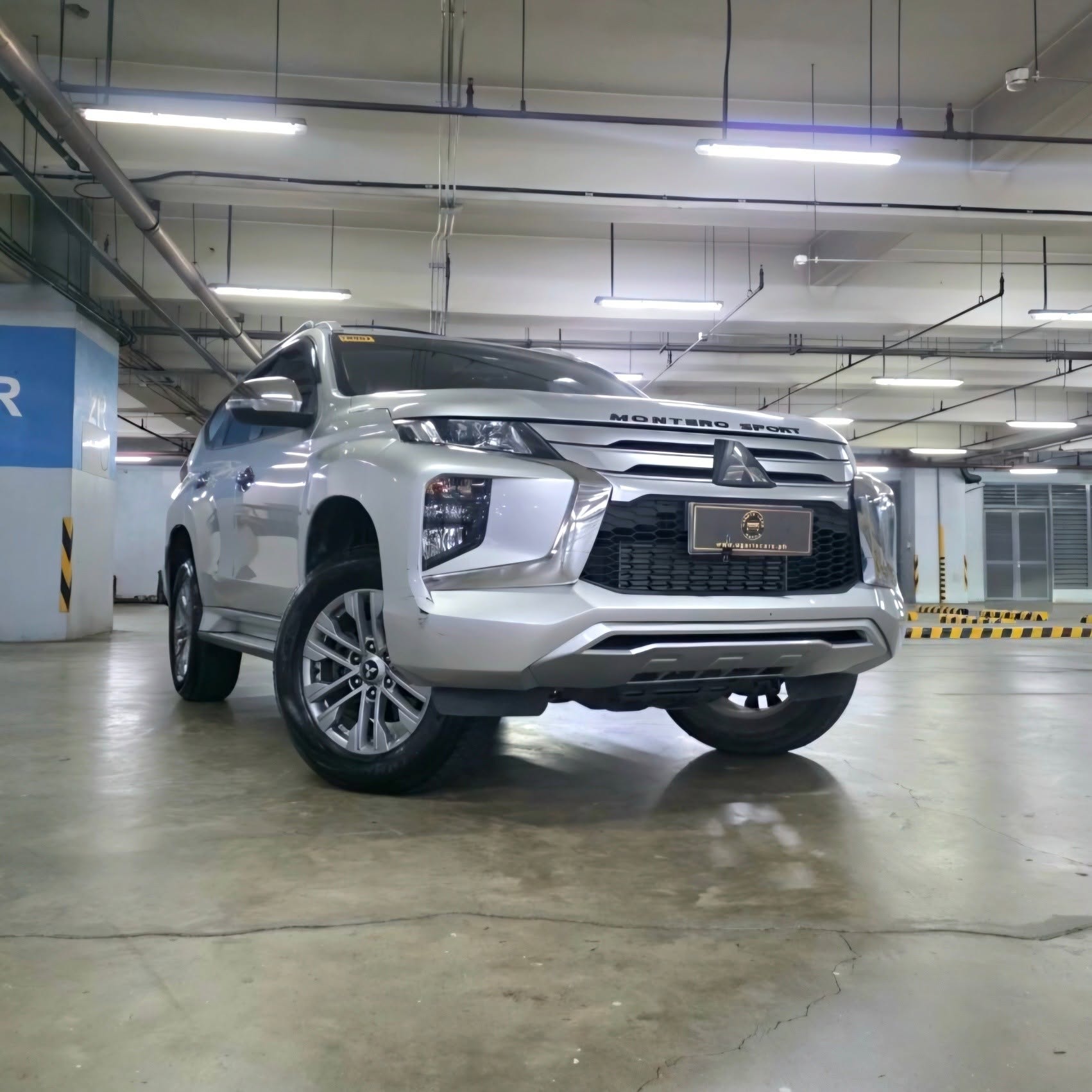 2023 Mitsubishi Montero Sport GLX 4X2 2.4L DSL MT