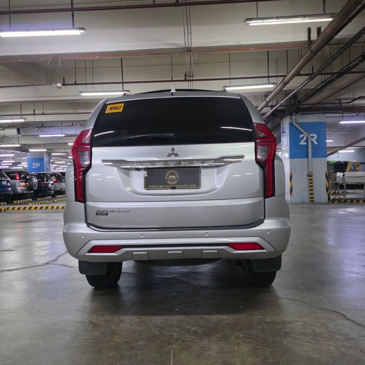 
								2023 Mitsubishi Montero Sport GLX 4X2 2.4L DSL MT full									