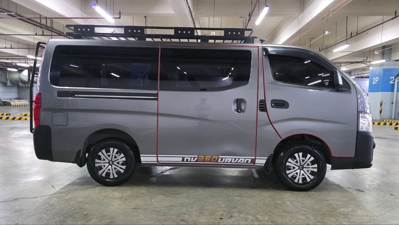 
								2024 Nissan Urvan NV350 Standard 2.5L DSL MT full									