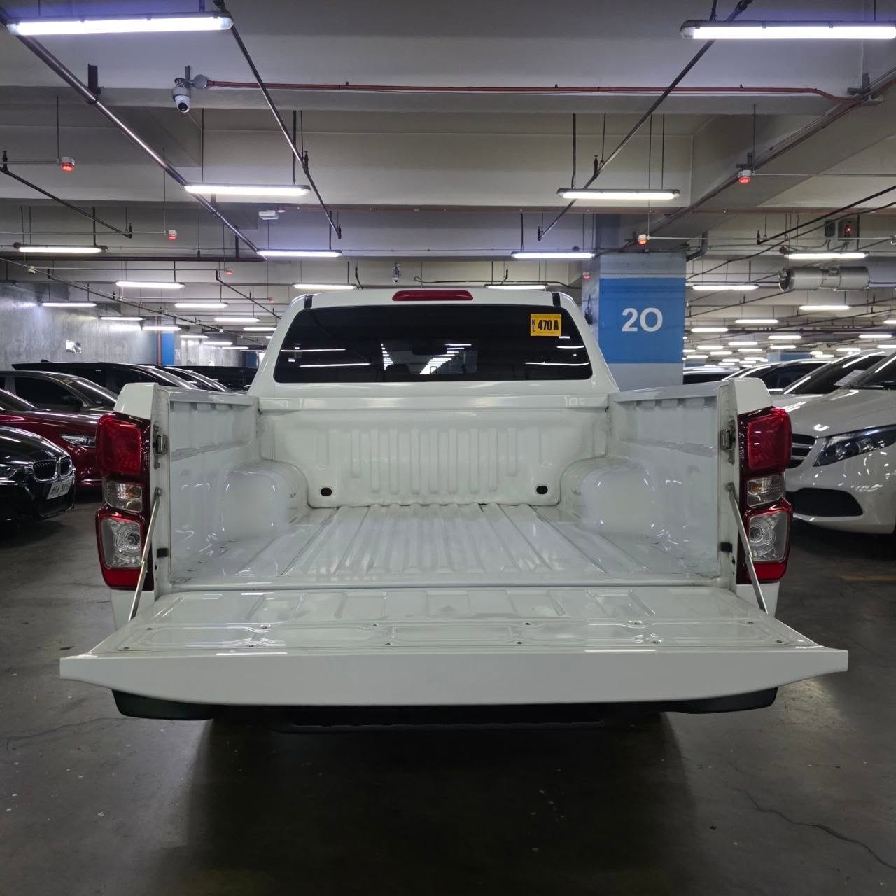 
								2024 Isuzu Dmax RZ4E 4X2 LT 1.9 DSL MT full									