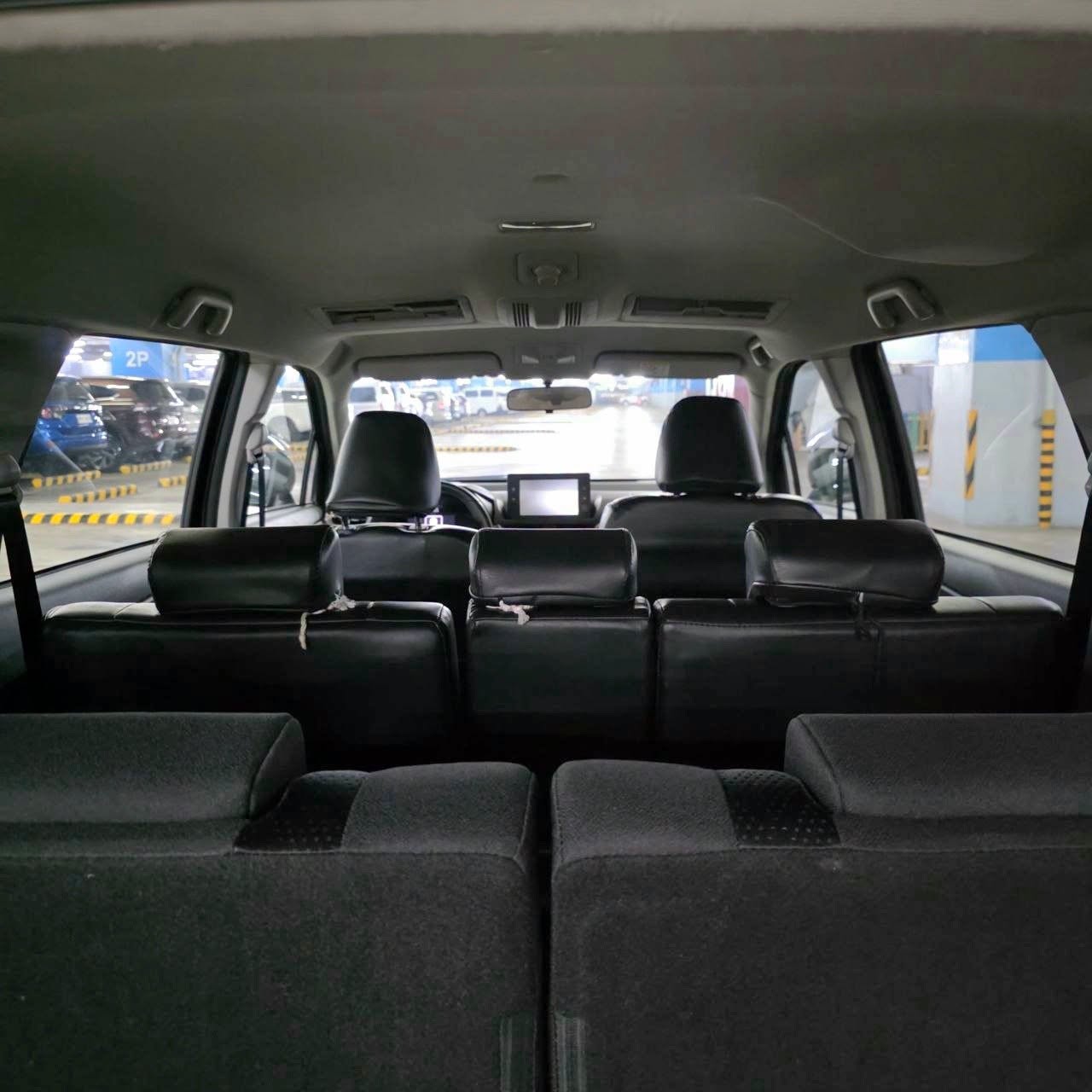
								2024 Toyota Veloz 1.5 E AT full									