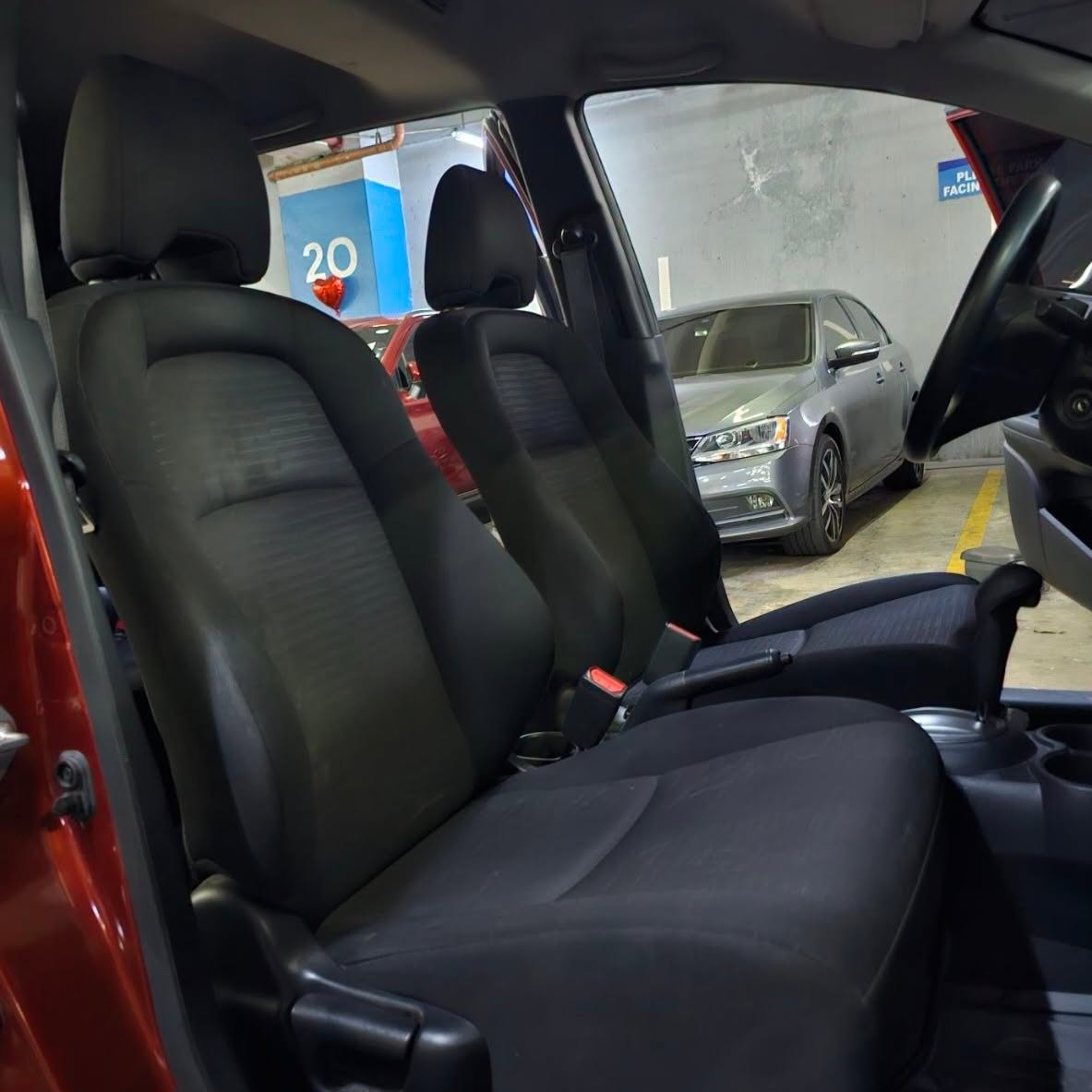 
								2022 Honda BR-V S 1.5L Gas AT full									
