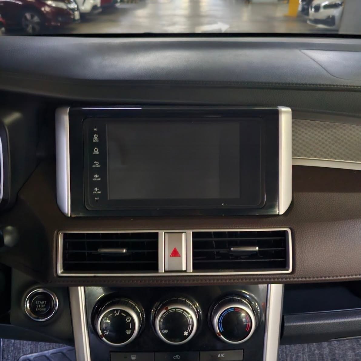 
								2022 Mitsubishi Xpander Cross 1.5L Gas AT full									