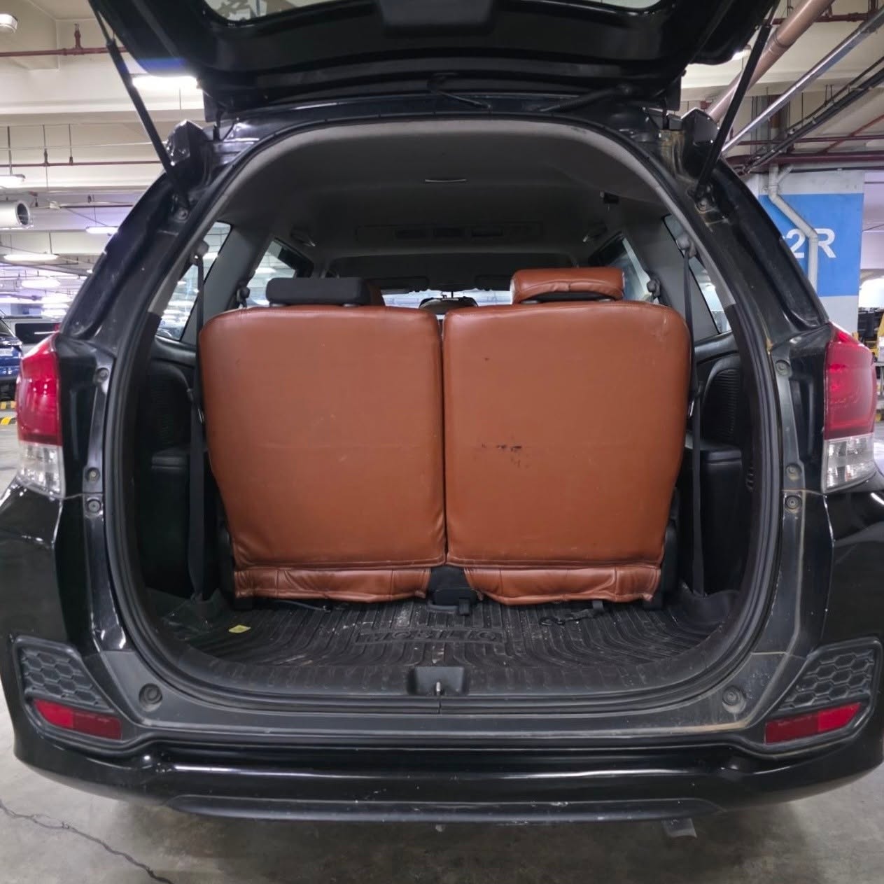 
								2018 Honda Mobilio 1.5L CVT AT full									